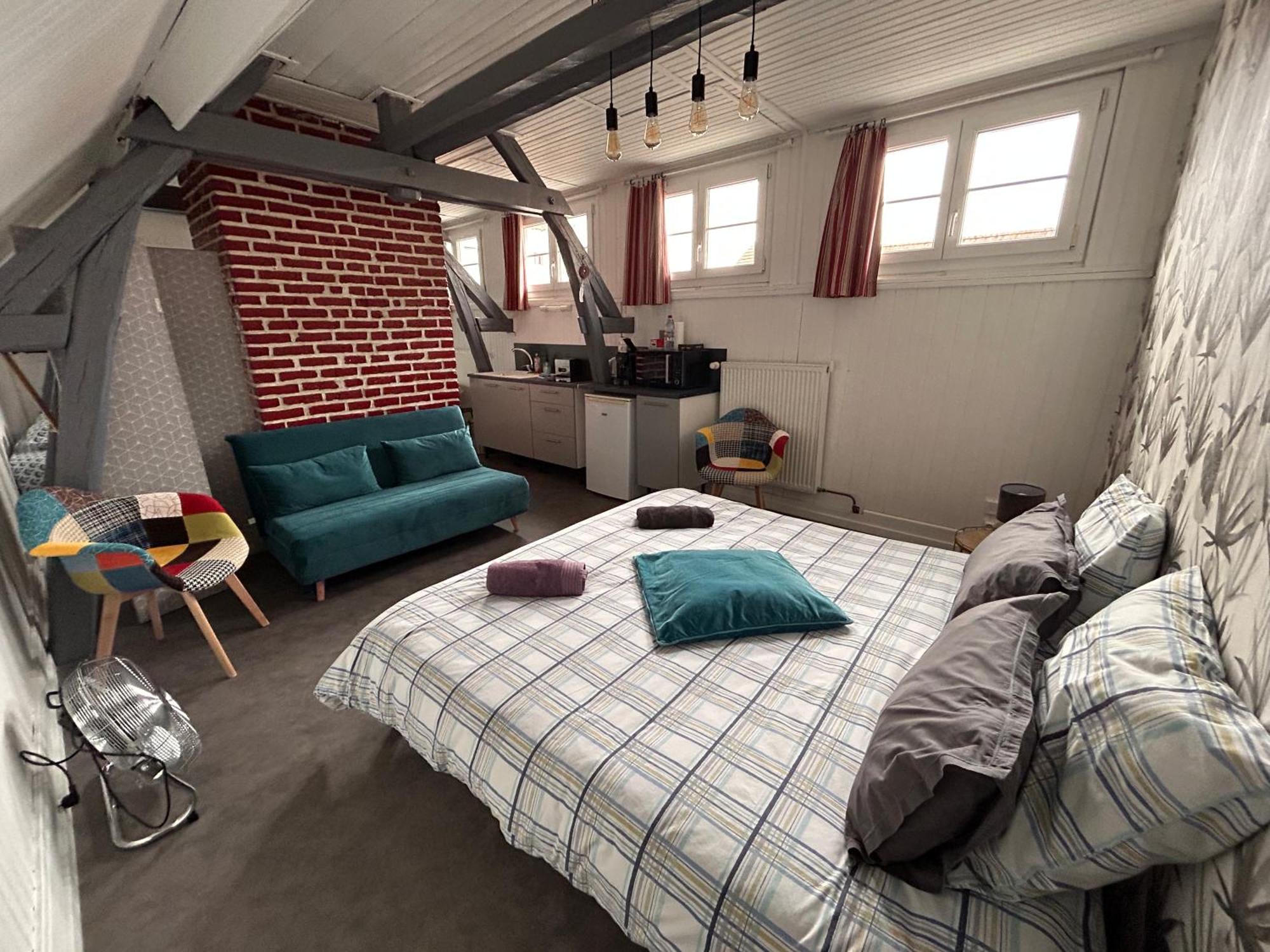 Home Preize 2 Troyes Zewnętrze zdjęcie